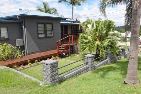Aerwyn Brae - Accommodation Asia 0