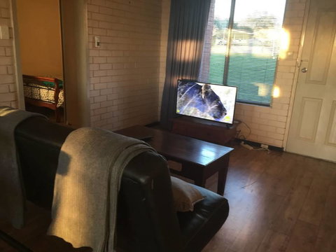 Affordable Apartment Close To City And Beaches - Accommodation Asia 2