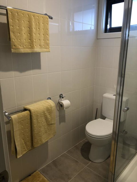 Agathas At Seacombe Gardens - Accommodation Asia 2