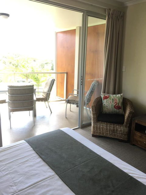Airlie Central Apartments - Accommodation Asia 3