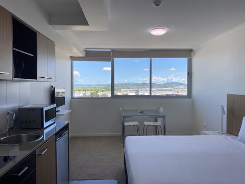 Airtrip Apartments On River Street, Mackay - Accommodation China 3
