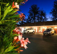 Akuna Motor Inn and Apartments - Accommodation Asia