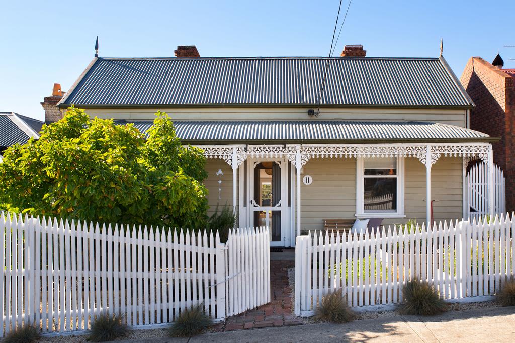 Avenel VIC Accommodation Guide