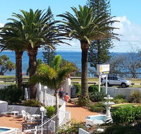 Alex Headland Beachfront - Accommodation Asia