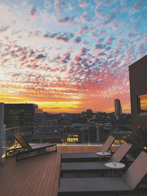 Alex Perry Hotel & Apartments - Accommodation Asia 3