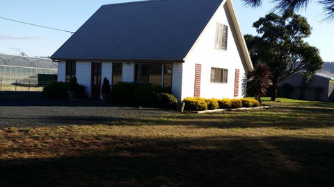 Alexanders Of Richmond - Accommodation Asia 0