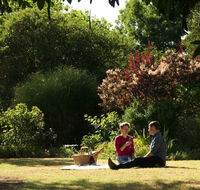 Alexandra Farmstay - Accommodation Guide