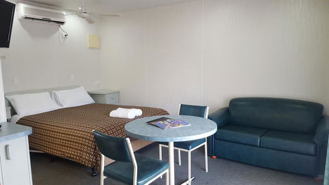 Alexandra Tourist Park - Accommodation Guide 1