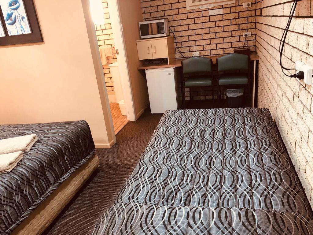 Merrigal NSW Accommodation Asia