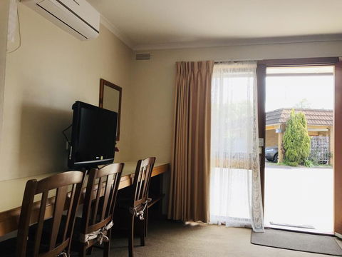 Alfred Motor Inn - Accommodation Asia 2