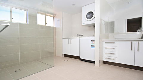Alinga Unit 4, Amazing Ocean Views - Accommodation Asia 3