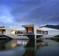 Alkira Award Winning Luxury Beachfront Rainforest Holiday House - Accommodation Asia