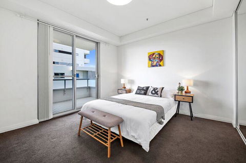 All Amenities Only Downstairs, 20 Mins To CBD - Accommodation China 1