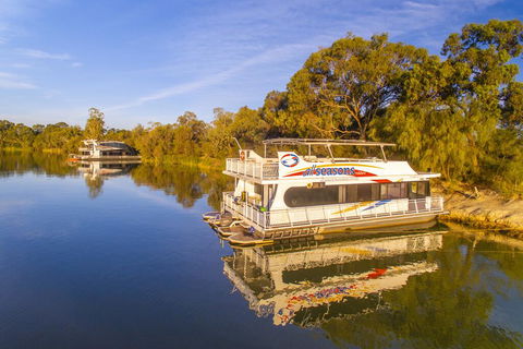 All Seasons Houseboats - Accommodation Asia 1