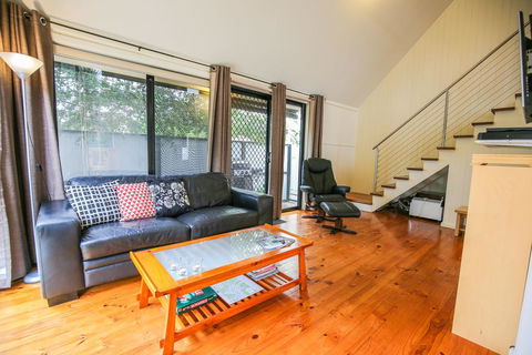 Allambie Cottages - Villa 1 - Accommodation Asia 2