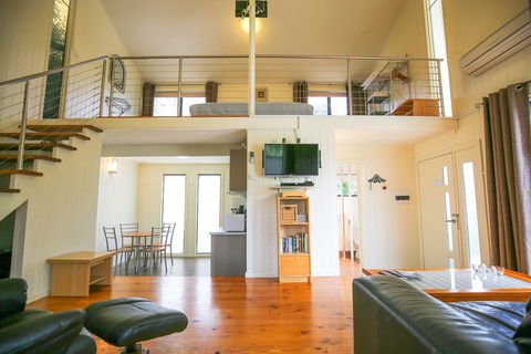 Allambie Cottages - Villa 1 - Accommodation Asia 1