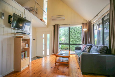 Allambie Cottages - Villa 1 - Accommodation Asia 3