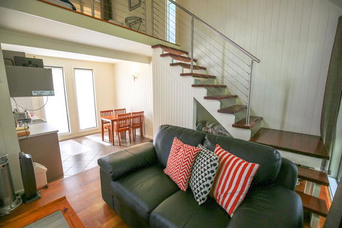 Allambie Cottages - Villa 2 - Accommodation Asia 0