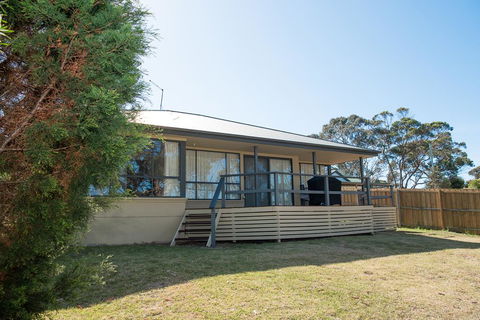 Allure - Accommodation Guide 1