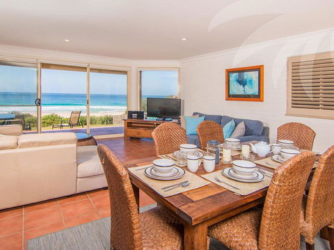 Allure On Blueys - Accommodation China 0