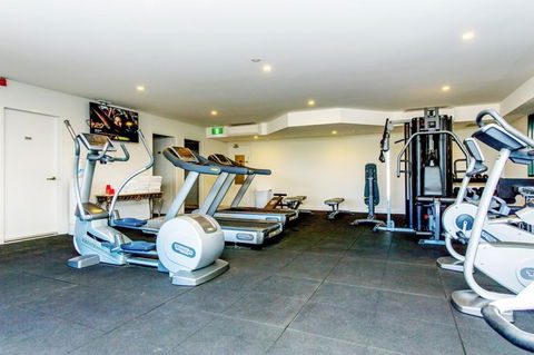 Alpha Hotel Canberra - Accommodation Asia 2