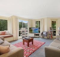Alpine Vista - Short walk to town centre - Accommodation Asia