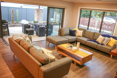 Amaroo - Accommodation China 0