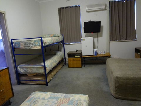 Amaroo Hotel Dubbo - Accommodation Asia 2