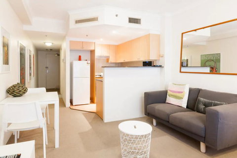 Amazing Studio With Pool In Central Sydney - Accommodation Asia 1