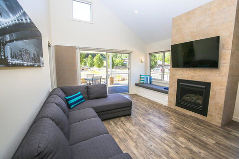 Amber Mist Villa One - Accommodation Asia 2