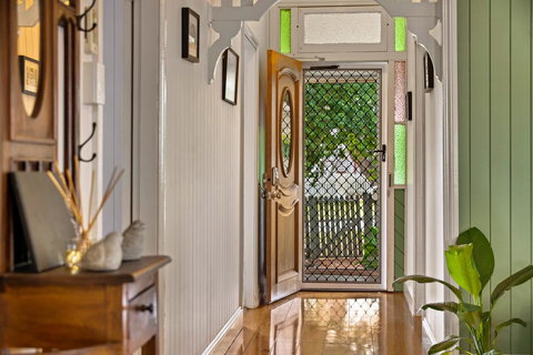 Ambiente Cottage - Pet And Family Friendly - Accommodation Asia 1