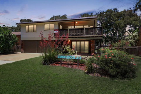 Ammaboolah At Hat Head - Accommodation Guide 0