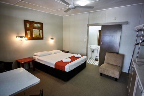 Anchorage Motor Inn - Accommodation Asia 3