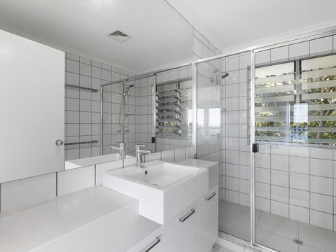 Andari Holiday Apartments - Accommodation Asia 2
