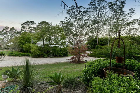 Anduramba Homestead B&B - Accommodation Guide 1