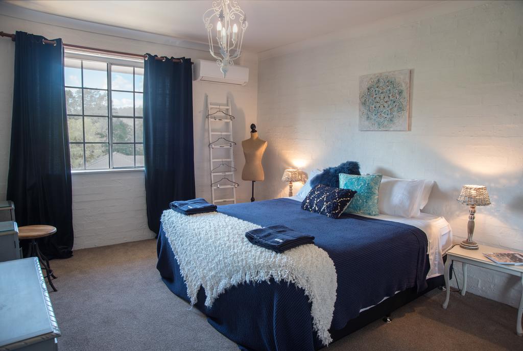 Jilliby NSW Accommodation Asia