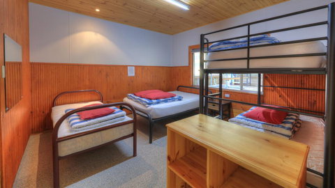 Anglers Reach Lakeside Village - Accommodation Asia 1