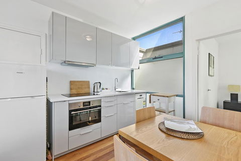 Anglesea River Apartments - Spa Apartment 40 - Accommodation Asia 2