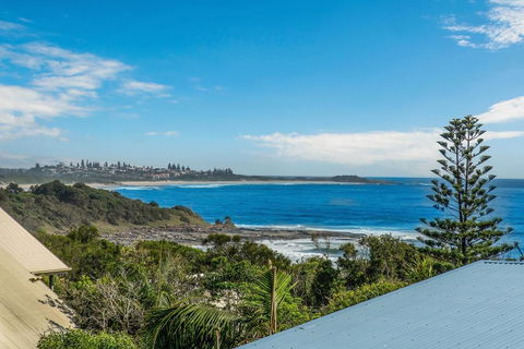 Angourie Blue Unit 2 - Accommodation Guide 1