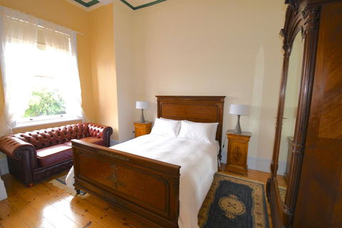 Annesley House - Accommodation Asia 2