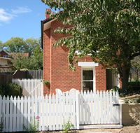 Annies Garden Cottage - Accommodation Asia
