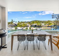 Apartment 5 Pisces