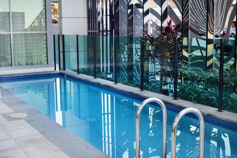 Apartments @ 79 Goondoon - Accommodation Guide 2
