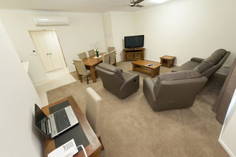 Apartments On Palmer - Accommodation China 2
