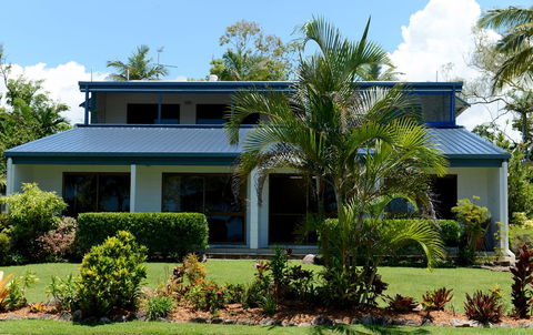 Apollo Jewel Beachfront Apartments - Accommodation Asia 0