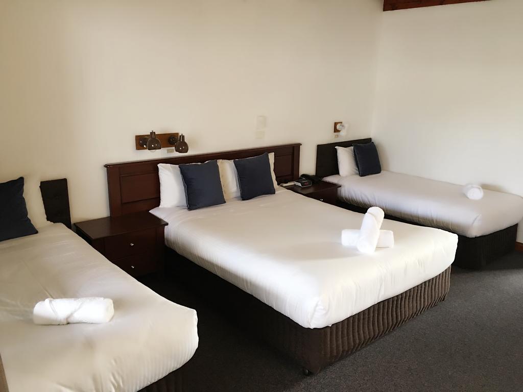 Tarramba QLD Accommodation Asia