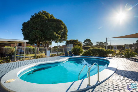 Apollo Unit 30 - Accommodation Guide 2