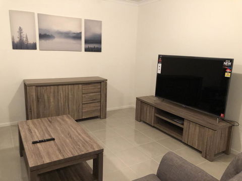 Apple House Tarneit North - Accommodation Asia 3