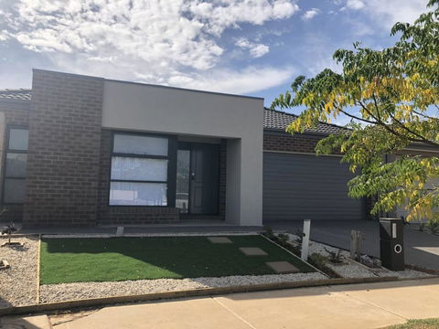 Apple House Tarneit North - Accommodation Asia 0