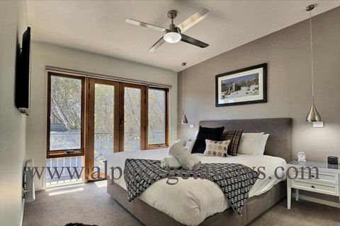 Apres - Accommodation China 1